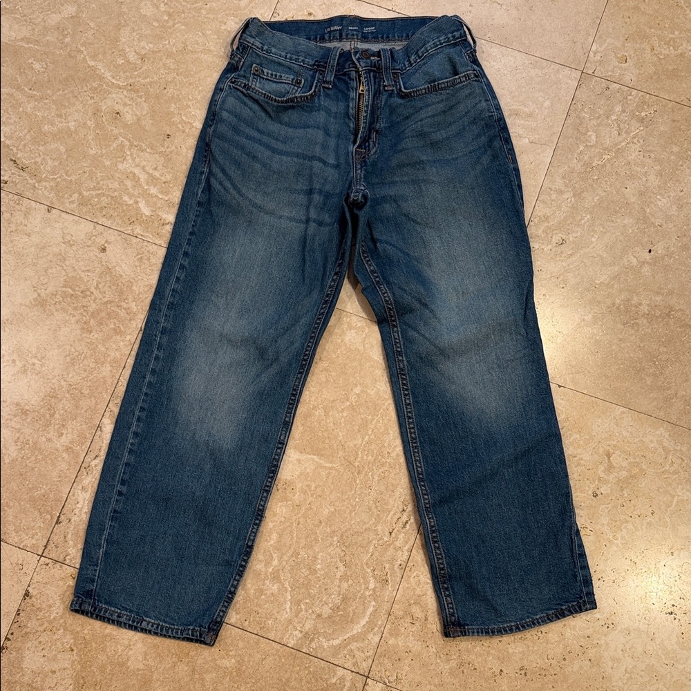 Old Navy Men's Relaxed Fit Blue Jeans